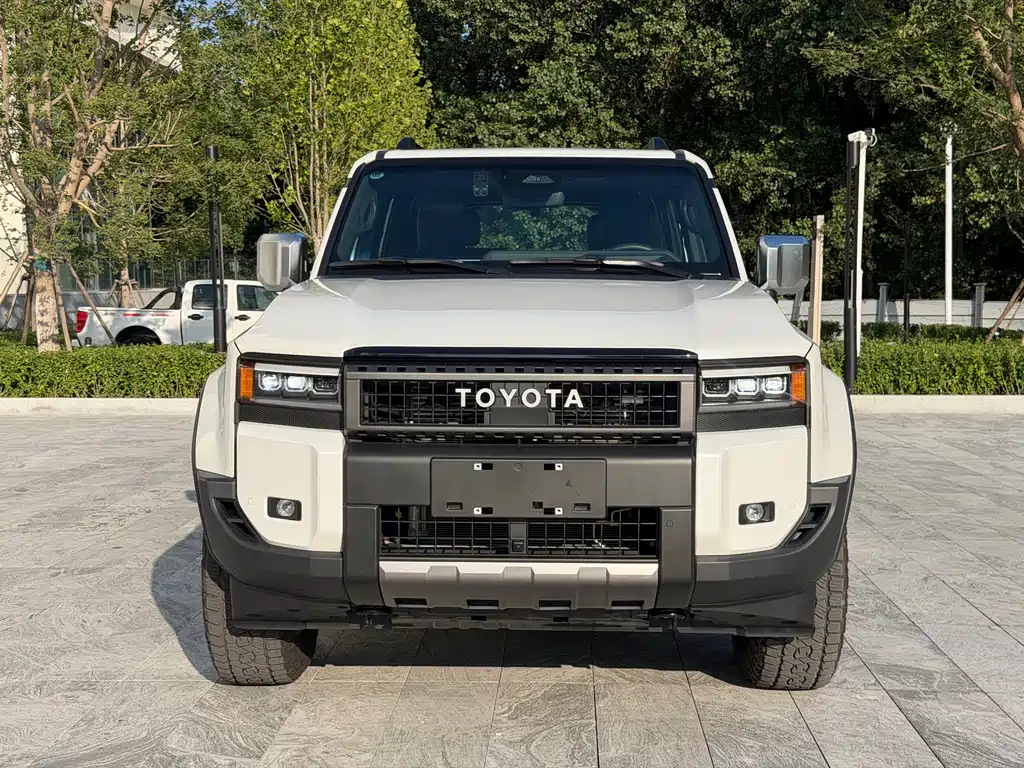 Toyota Prado — миниатюра 2