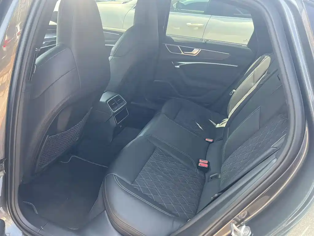 Audi S6 — миниатюра 7