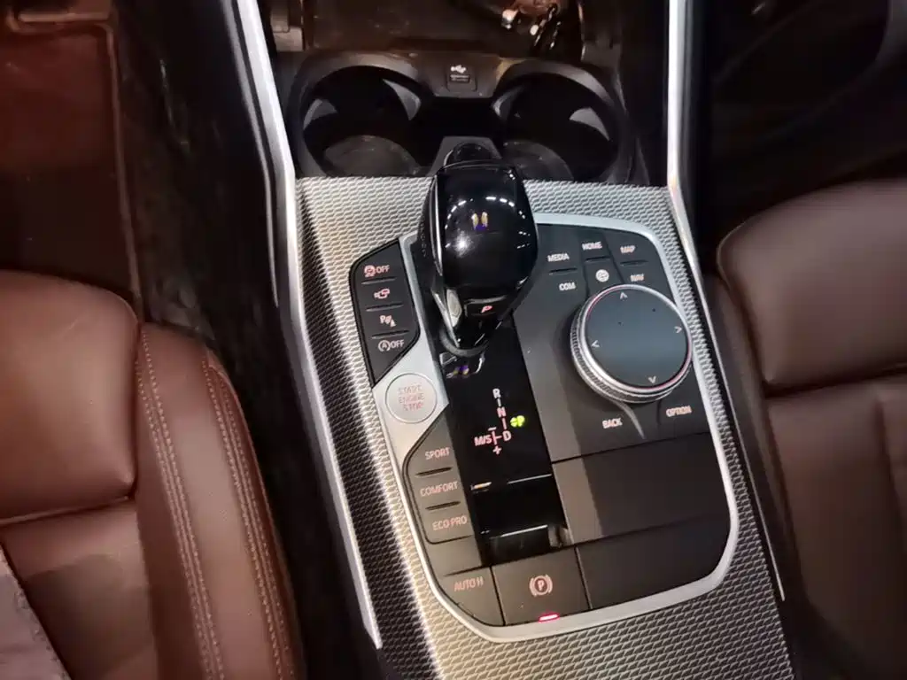 BMW 3 Series — миниатюра 14