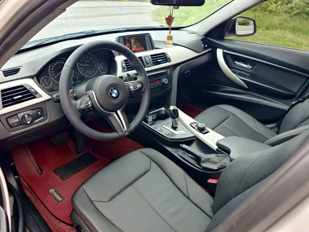 BMW 3 Series — миниатюра 6