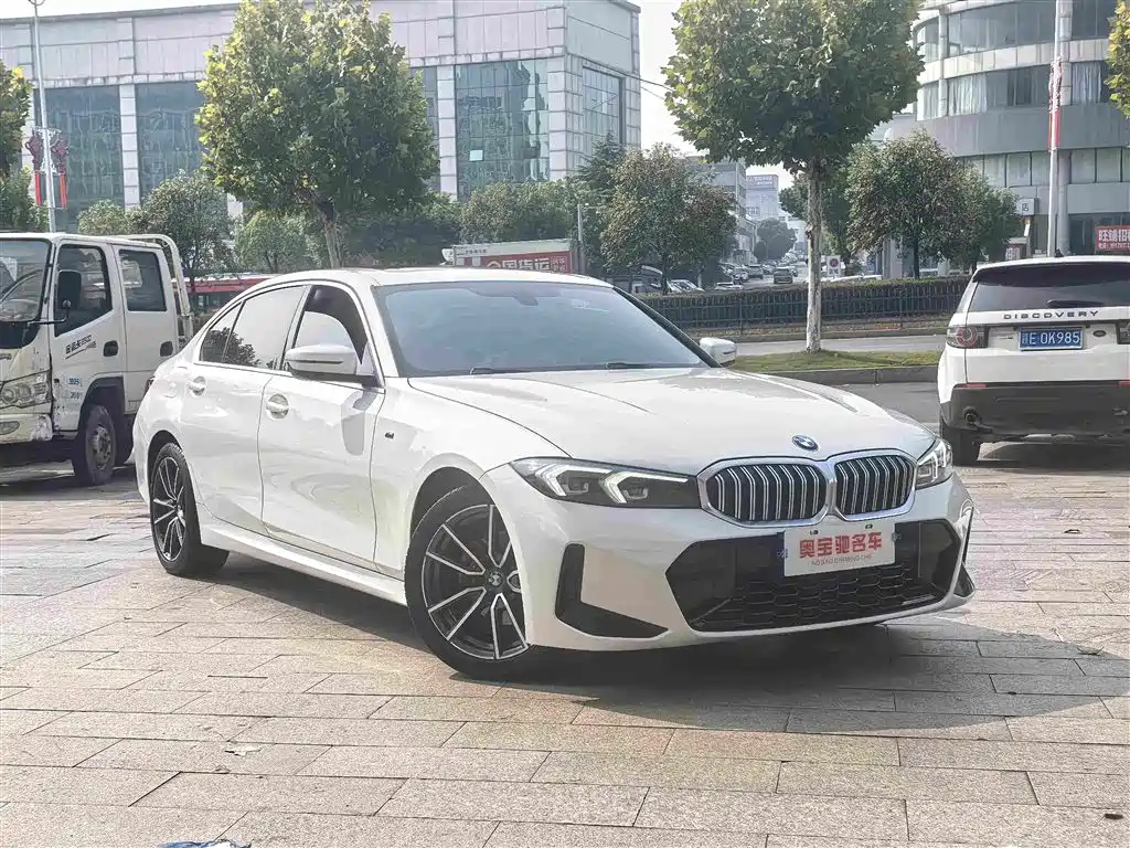 BMW 3 Series — миниатюра 3