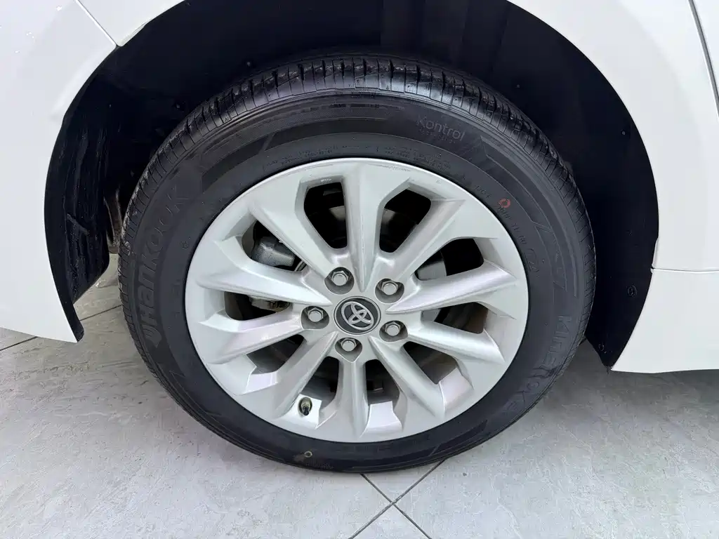 Toyota Corolla — миниатюра 21