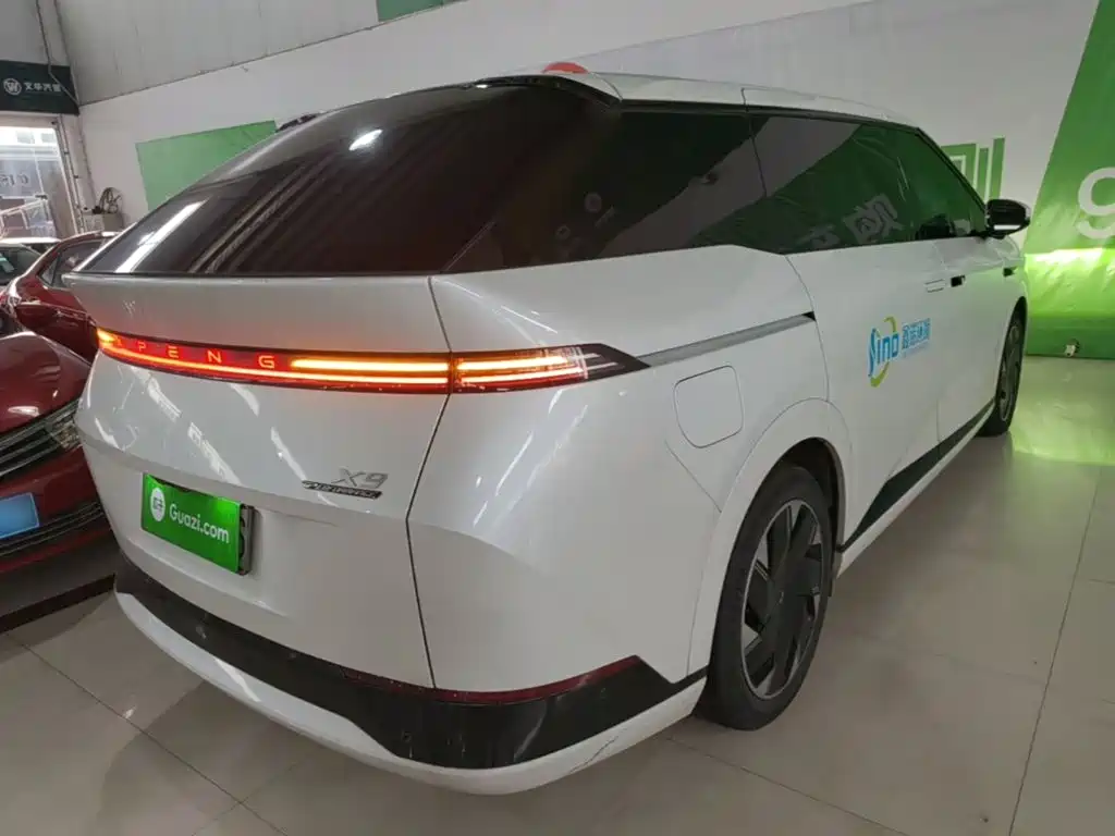 XPeng X9 — миниатюра 7