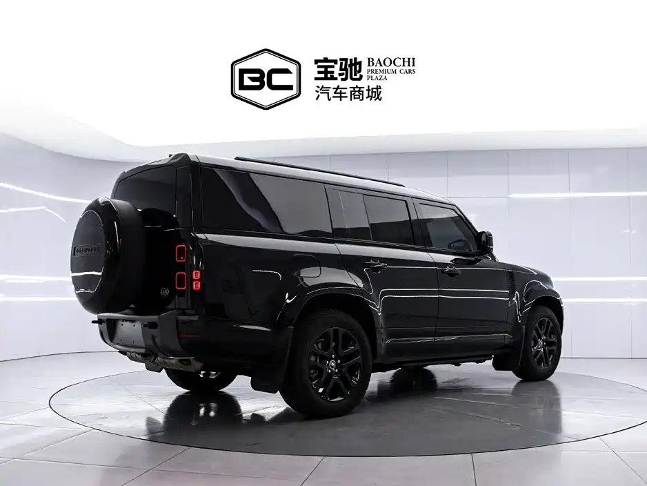 Land Rover Defender — миниатюра 3