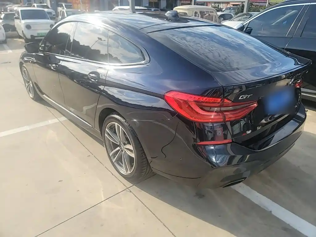 BMW 6 Series GT — миниатюра 5