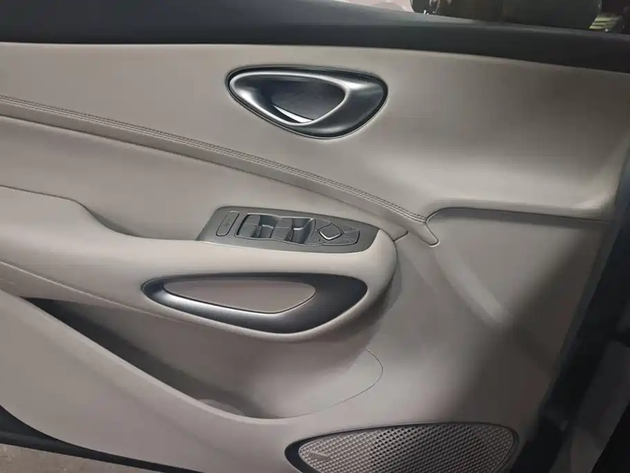BYD 05 DM-i 2026 DM-i 220