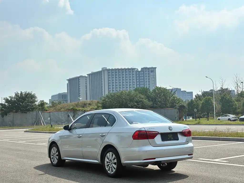 Volkswagen Lavida — миниатюра 7