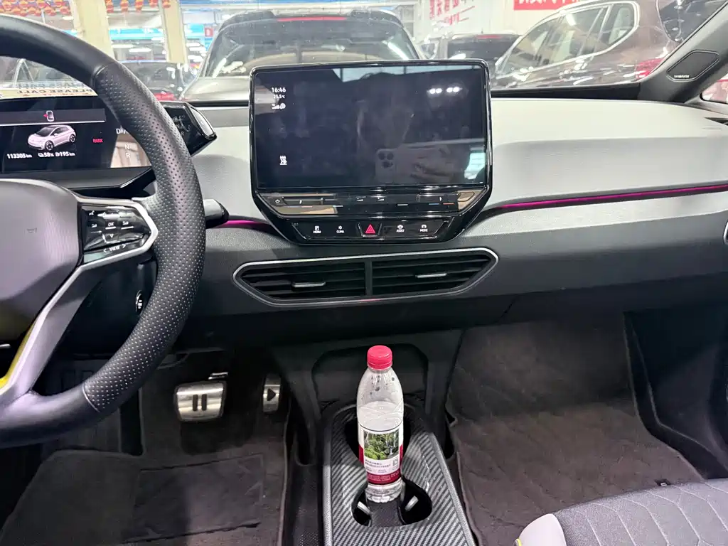 Volkswagen ID.3 — миниатюра 14