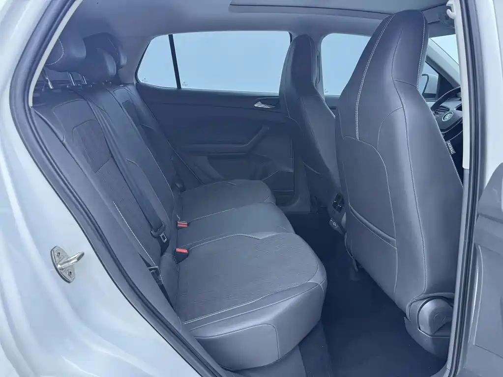 Volkswagen T-Cross — миниатюра 20
