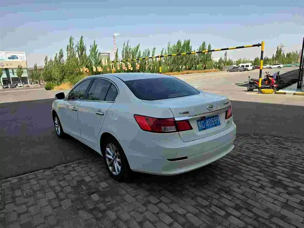 GAC GA5 2013 1.8L MT Elite