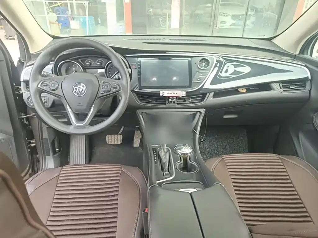 Buick Envision Plus — миниатюра 10