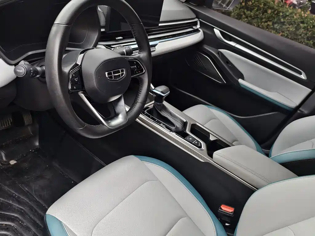 Geely Emgrand — миниатюра 8