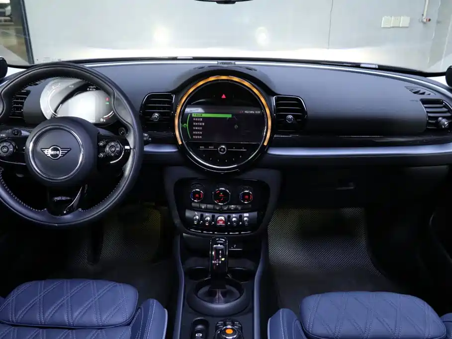 MINI Mini Clubman — миниатюра 21