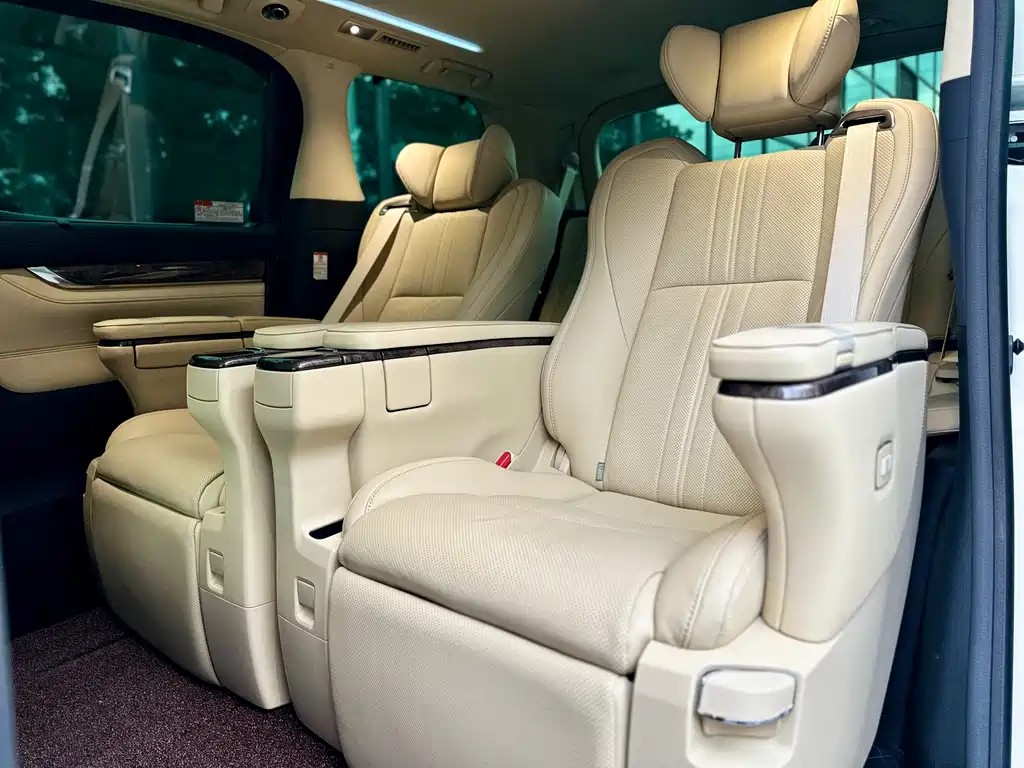 Toyota Alphard Hybrid 2.5L Premium Edition, фото 10