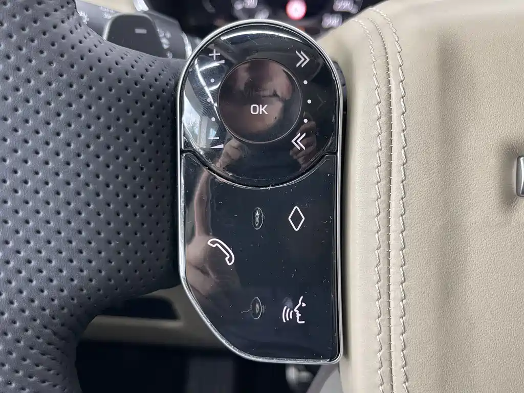 Land Rover Range Rover — миниатюра 8