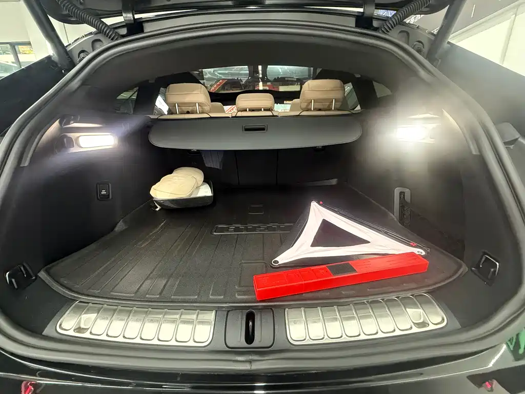 NIO ET5T — миниатюра 9