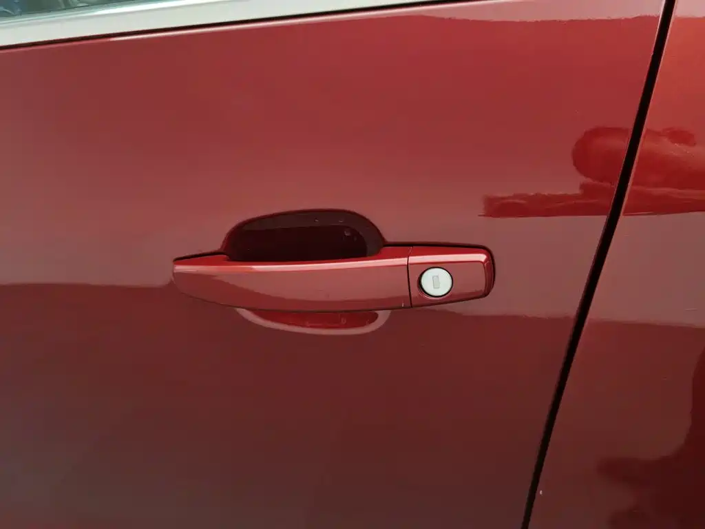 Chevrolet Trax — миниатюра 18