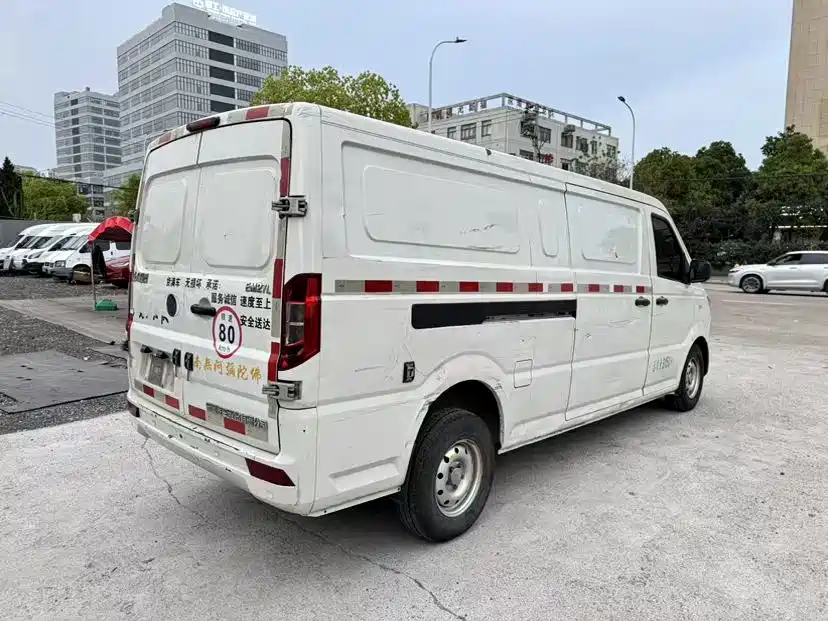 Dongfeng EM27 — миниатюра 10