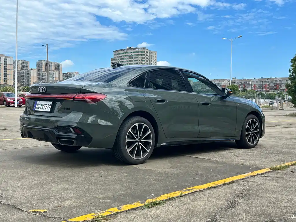Audi A5L 2026 2.0T Sport Plus