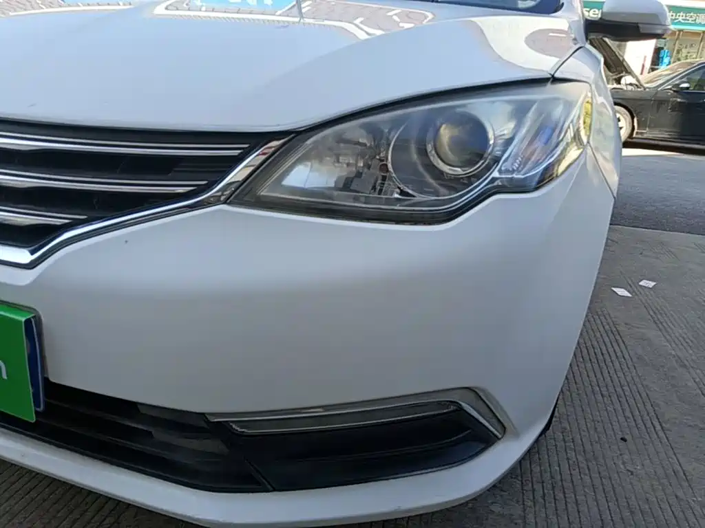 Roewe 360 — миниатюра 24