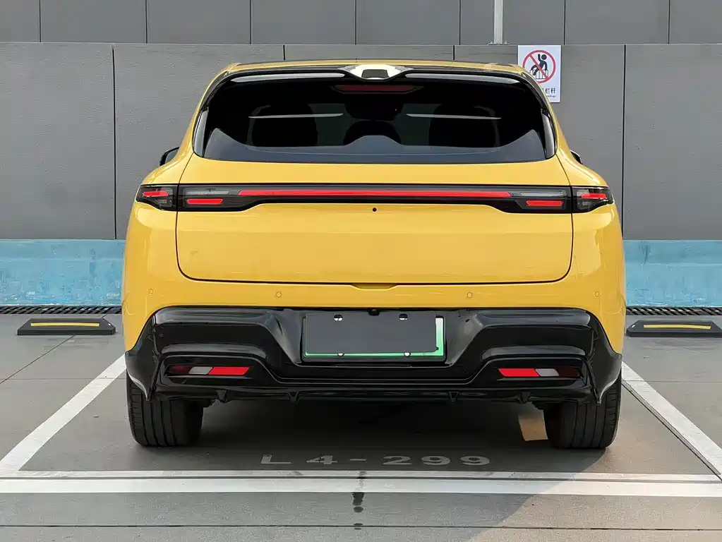 Leapmotor Leapmotor Lafa5 — миниатюра 5