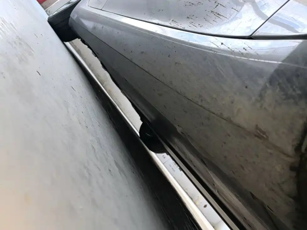 Tesla Model 3 — миниатюра 21