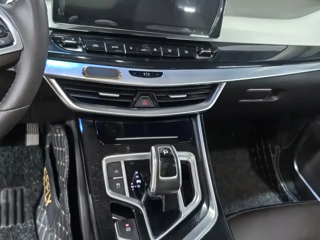 Geely Jia Ji — миниатюра 7