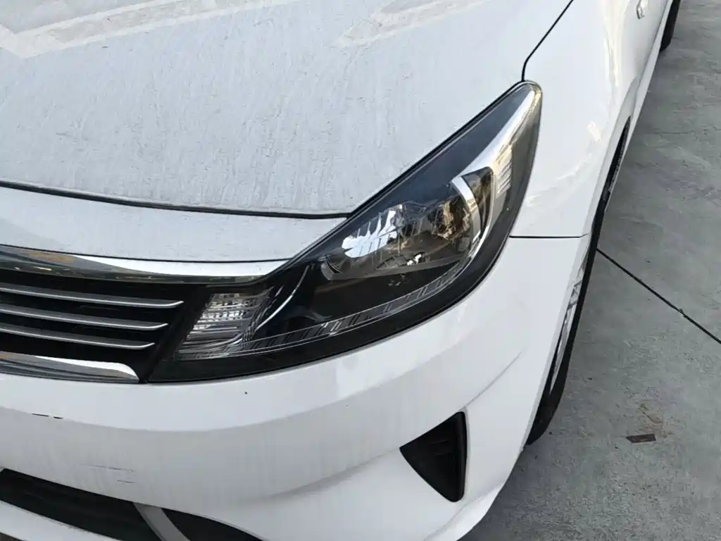 Kia Forte — миниатюра 24