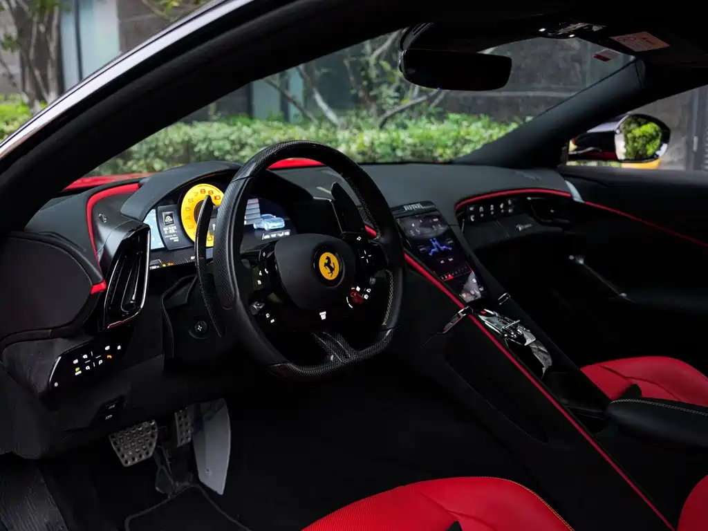 Ferrari Roma — миниатюра 13