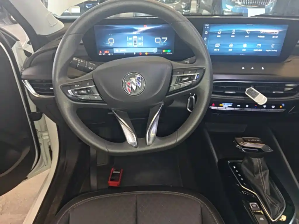 Buick Verano — миниатюра 11