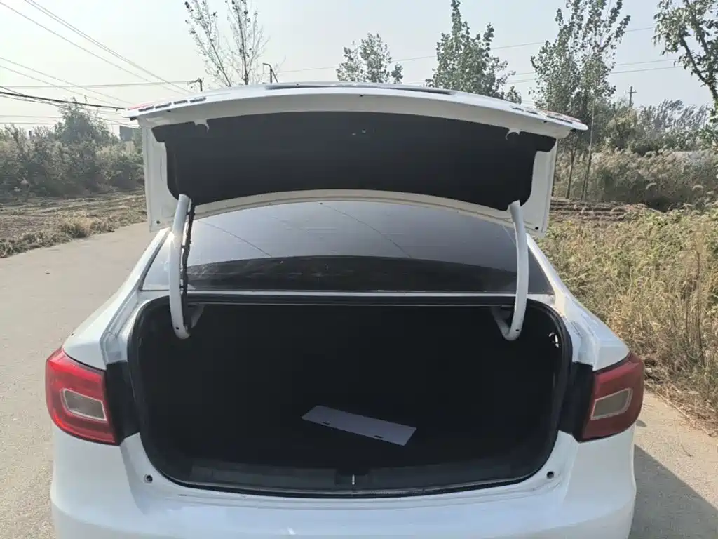 Bestune B30 — миниатюра 19