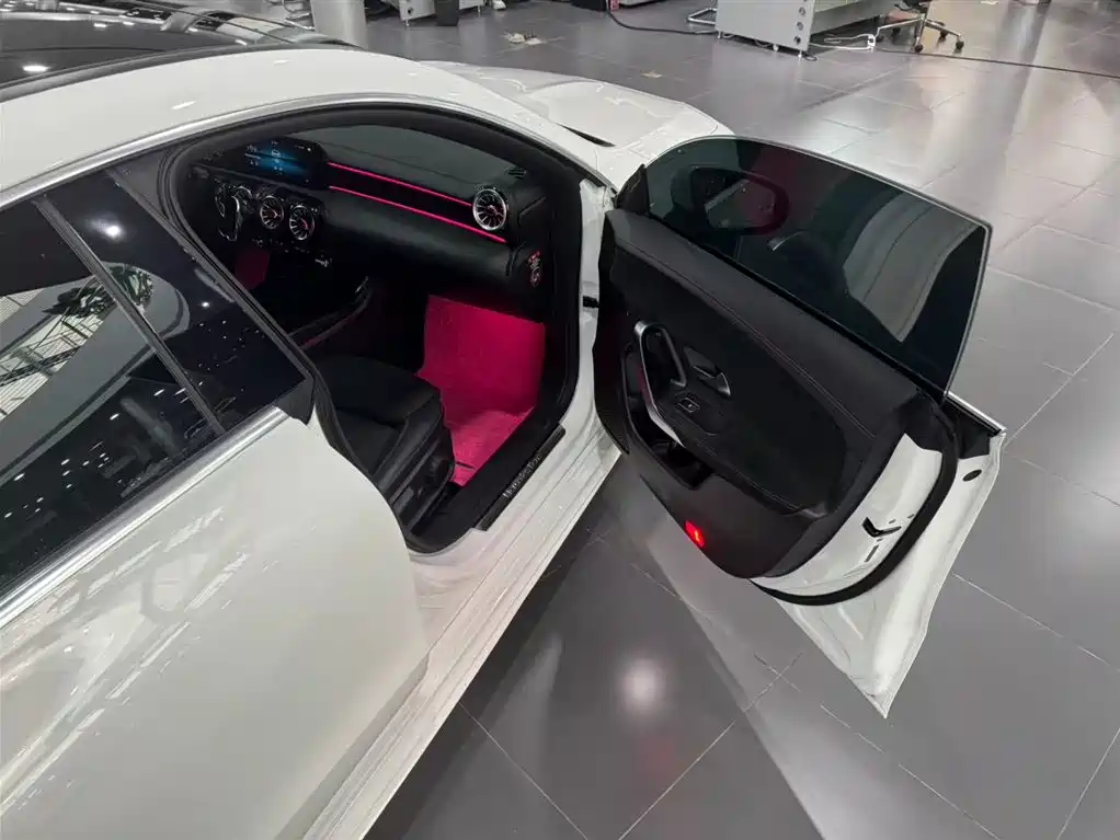 Mercedes-Benz CLA (Import) — миниатюра 22