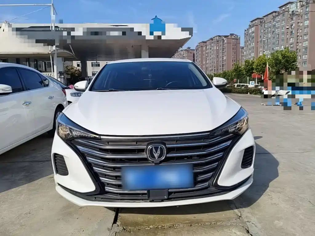 Changan Eado — миниатюра 3