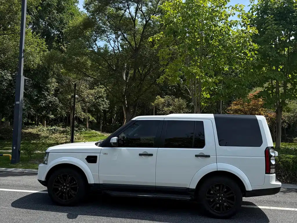 Land Rover Discovery 2012 5.0 V8 SE