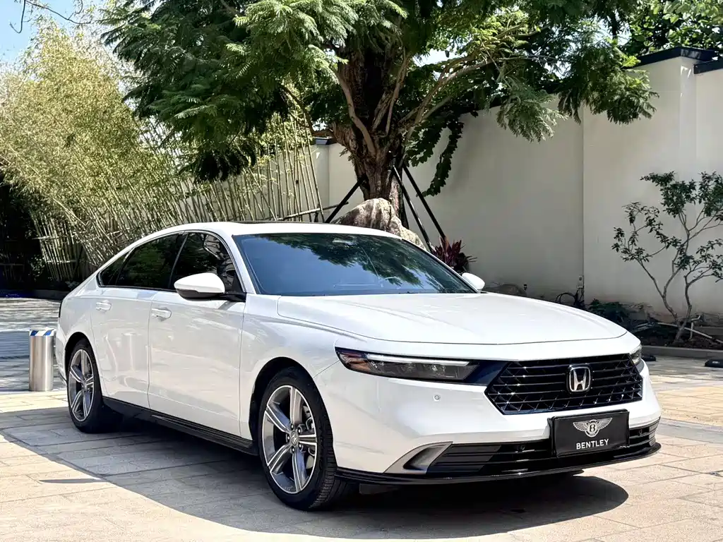 Honda Accord — миниатюра 3