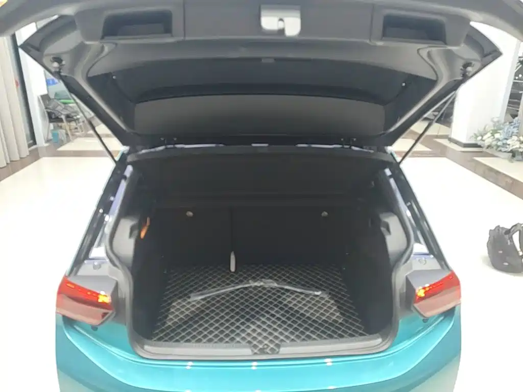 Volkswagen ID.3 — миниатюра 19