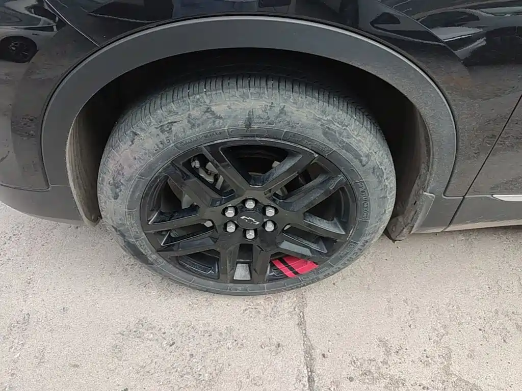 Chevrolet Blazer — миниатюра 23