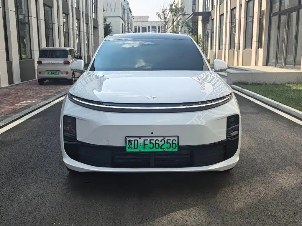 Li Auto Li L6 — миниатюра 2