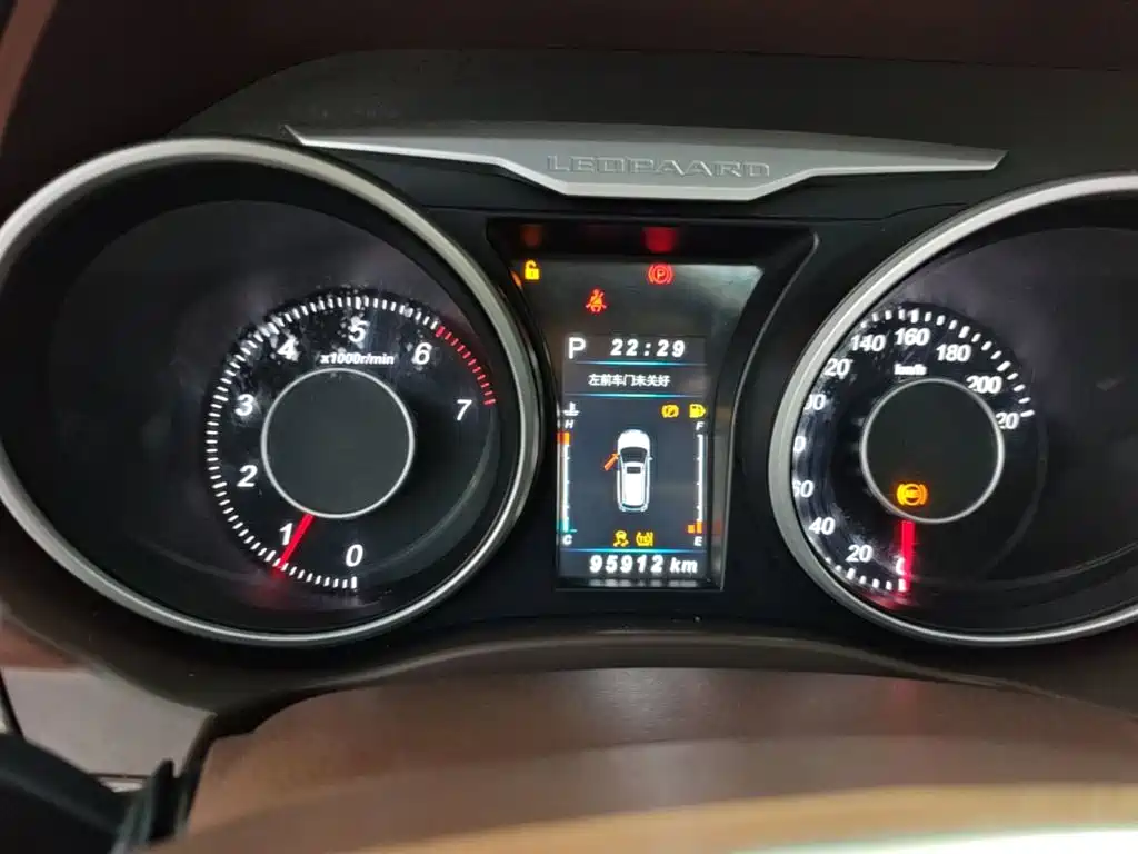 Leopaard Leopaard CS10 — миниатюра 12