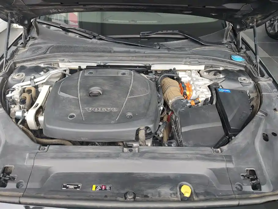 Volvo S90 2020 T8 E Luxury