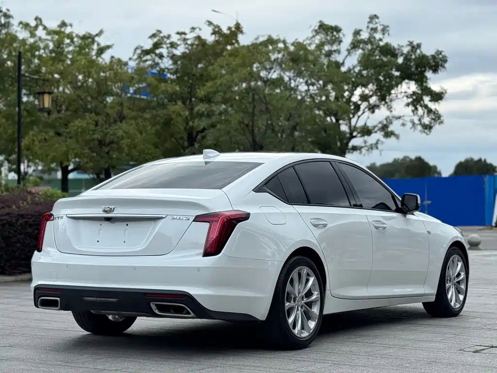 Cadillac CT5 — миниатюра 8