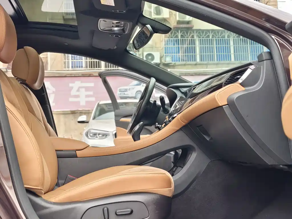 Buick LaCrosse — миниатюра 12