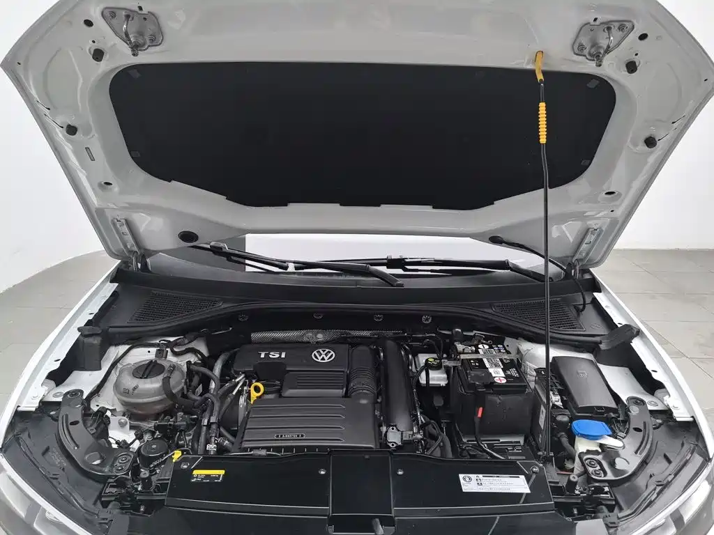 Volkswagen T-Roc — миниатюра 6