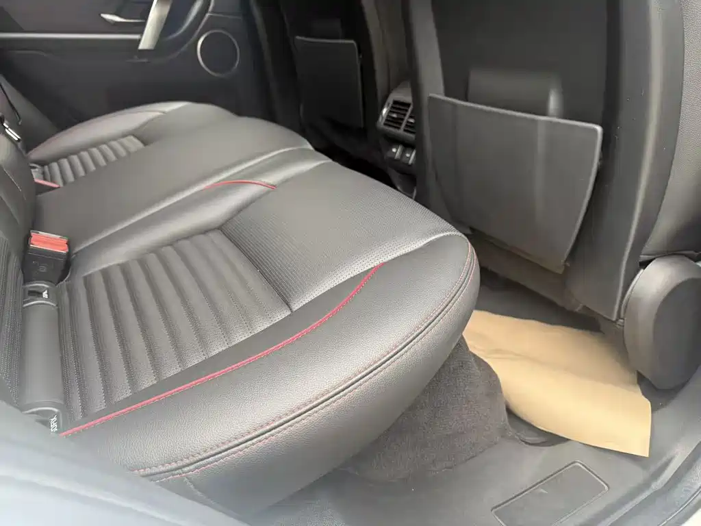 Land Rover Discovery Sport — миниатюра 7