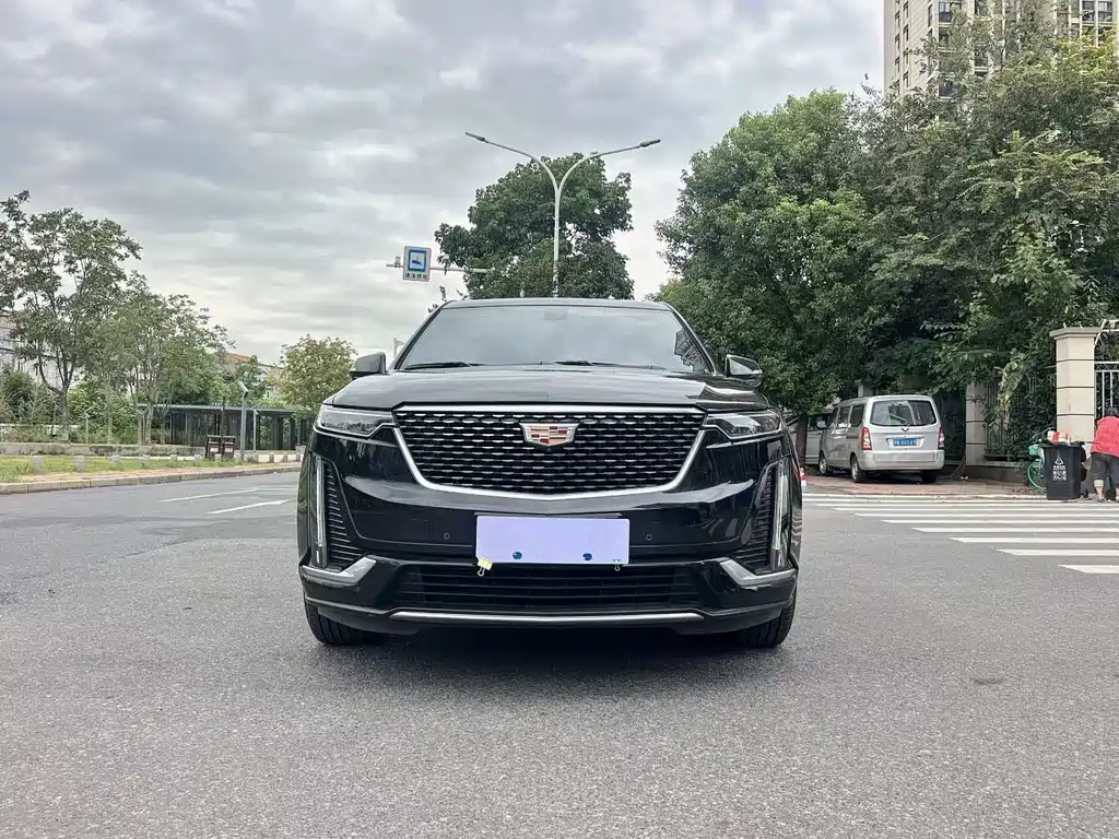 Cadillac XT6 — миниатюра 2