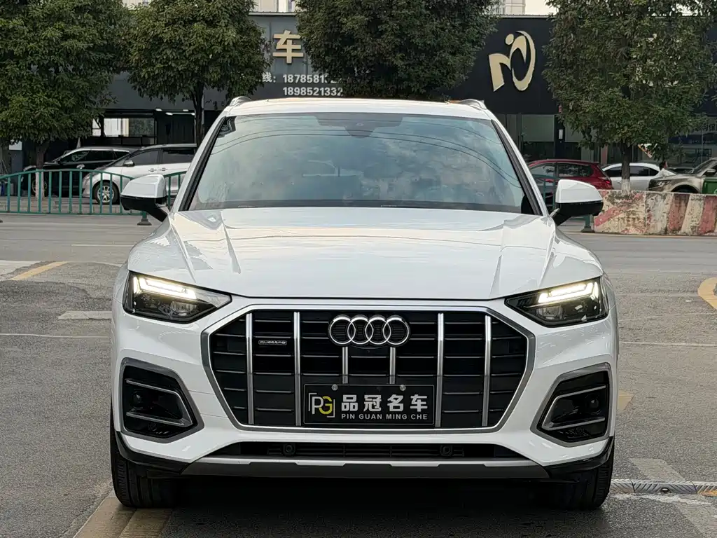 Audi Q5L — миниатюра 2
