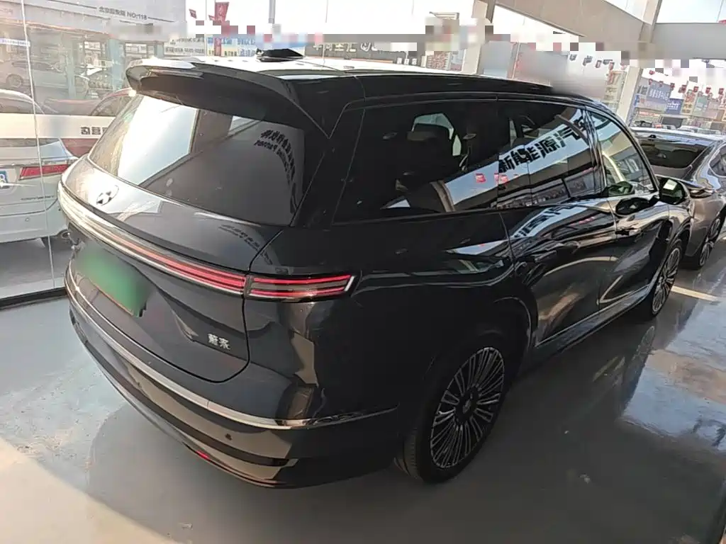 NIO ES8 — миниатюра 7