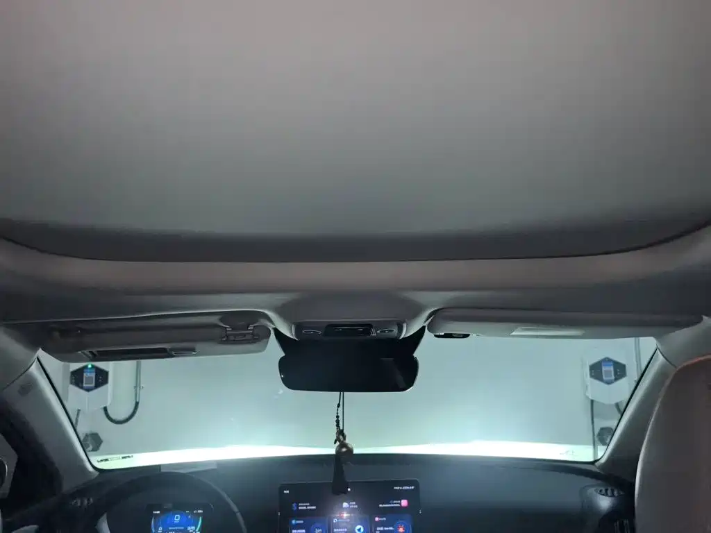 BYD Yuan Plus — миниатюра 9