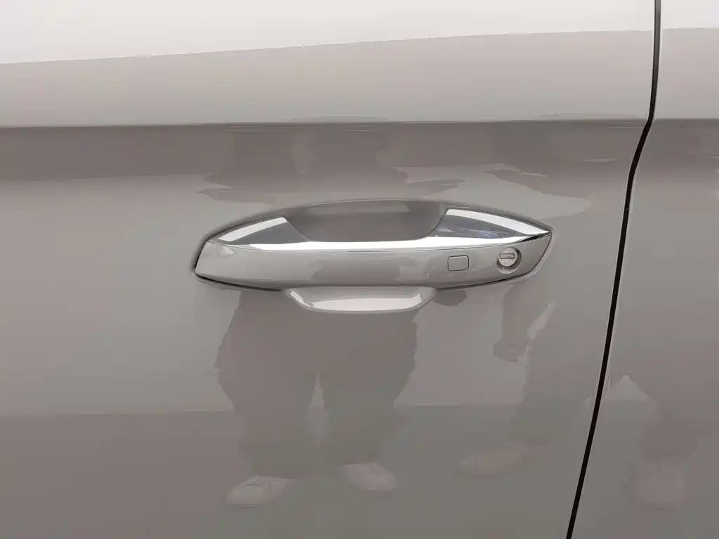 BYD PLUS New Energy — миниатюра 18