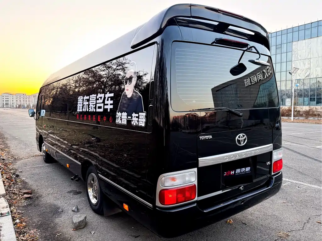 Toyota Coaster 2023 4.0L MT